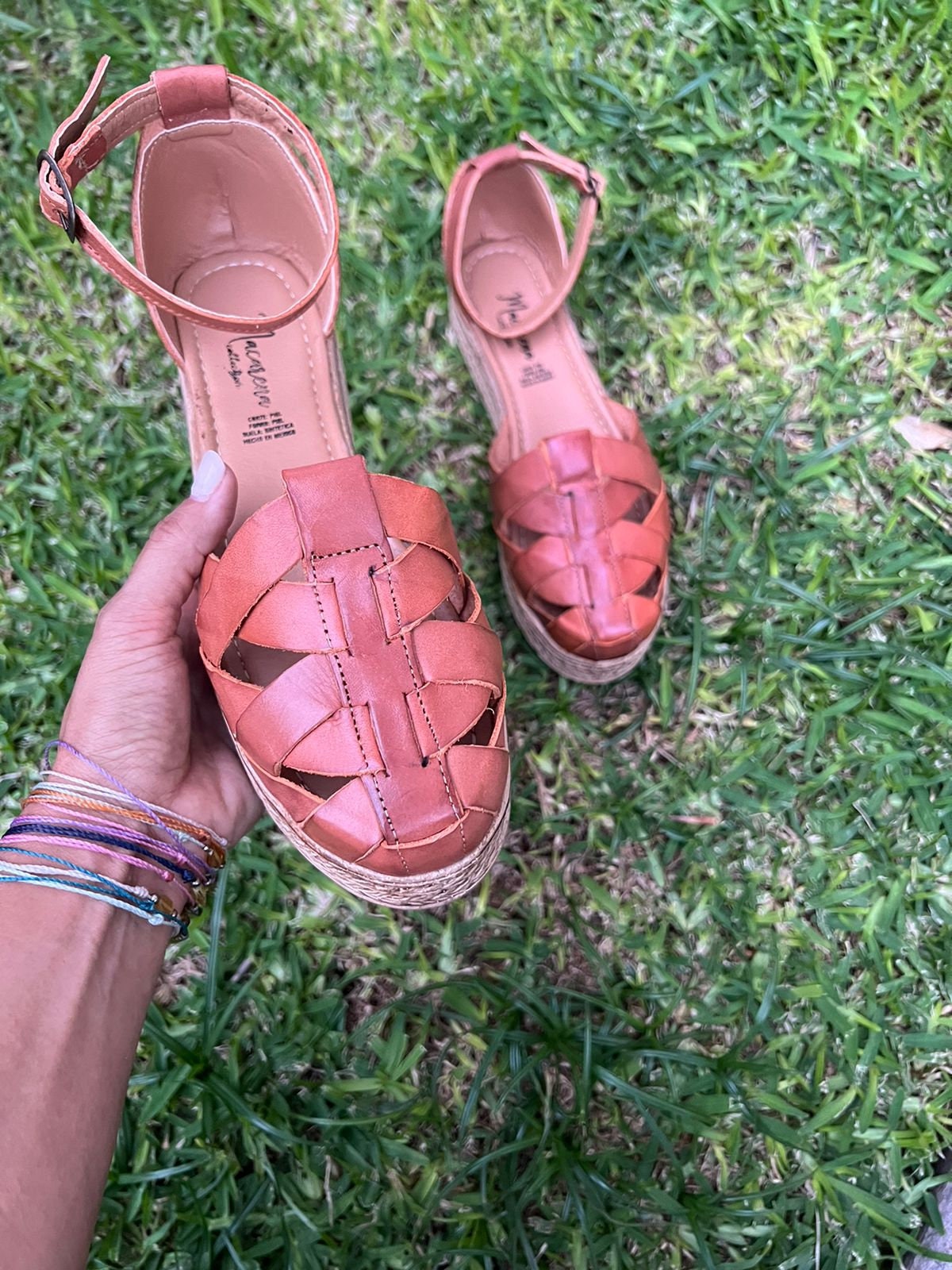 Habaana Platform Sandal ~ Hippie Vintage ~ Mexican Style ~ Colorful Leather ~ Mexican Huaraches