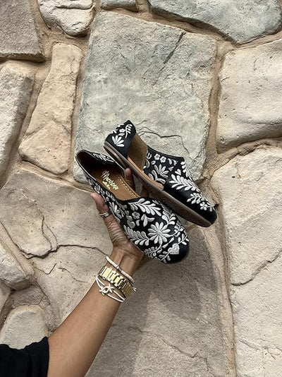 Macarena Collection Sandals women Huarache Sandal Colorful Leather Mexican Comfort Walking Handcrafted Leather Embroidered Flats - Mexican Artisan Design Maky