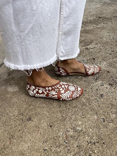 Macarena Collection Sandals women Huarache Sandal Colorful Leather Mexican Comfort Walking Handcrafted Leather Embroidered Flats - Mexican Artisan Design Maky
