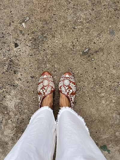 Macarena Collection Sandals women Huarache Sandal Colorful Leather Mexican Comfort Walking Handcrafted Leather Embroidered Flats - Mexican Artisan Design Maky