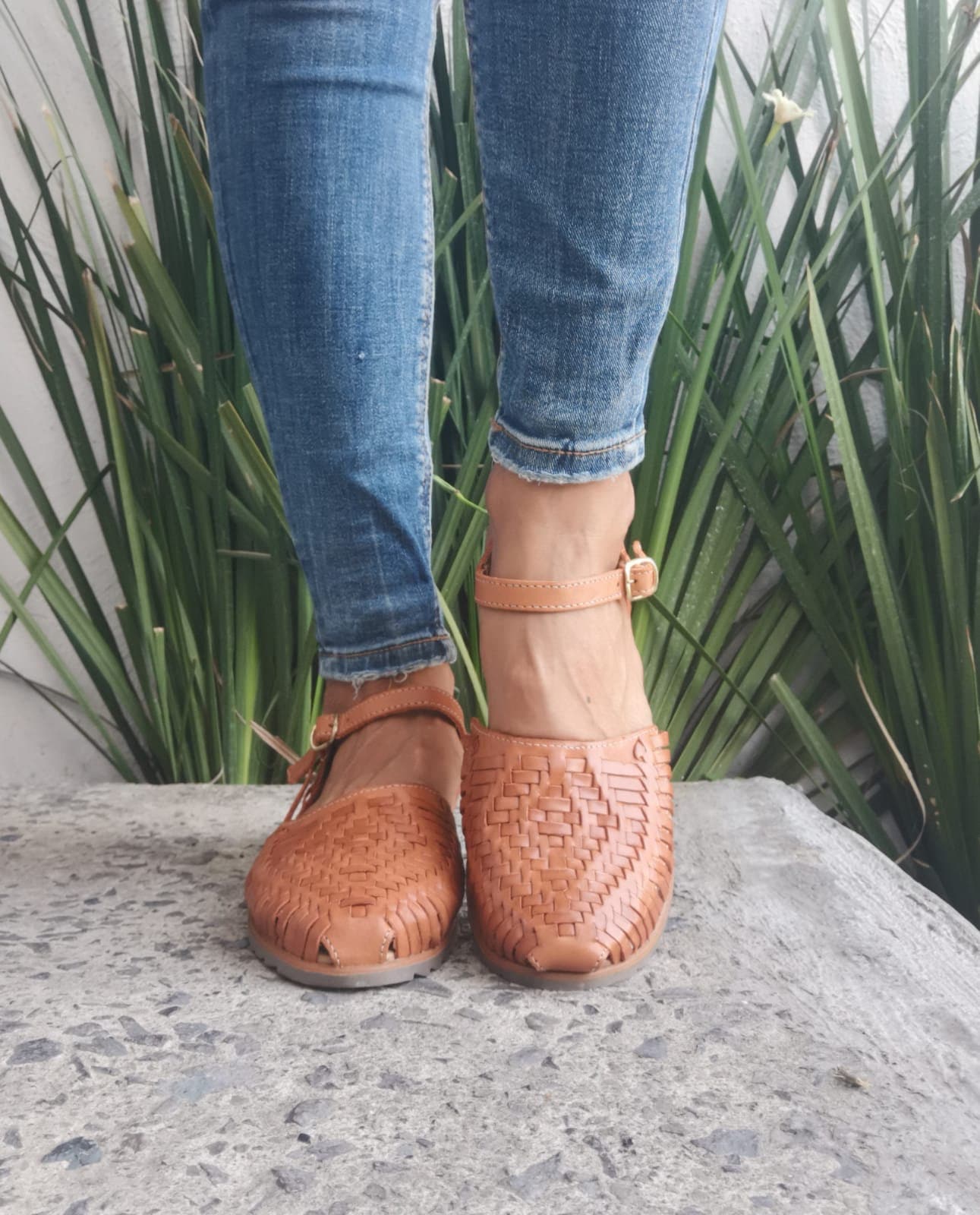 Closed Toe Sandals Women Macarena Collecton Huarache Sandal